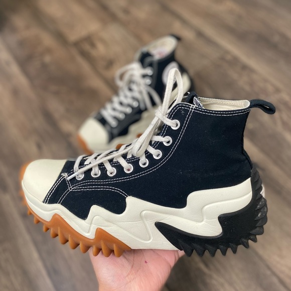 Converse Size 9.5 Run Star Motion Black, Gum Honey - Picture 4 of 7